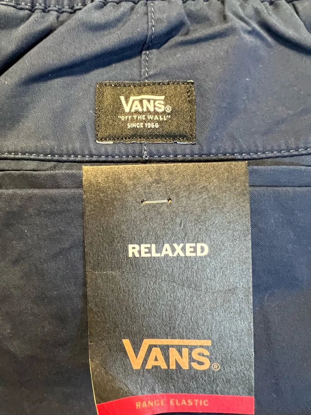 NWT Vans Men's Range Elastic Relaxed Fit Pants Size Large Color Navy Blue